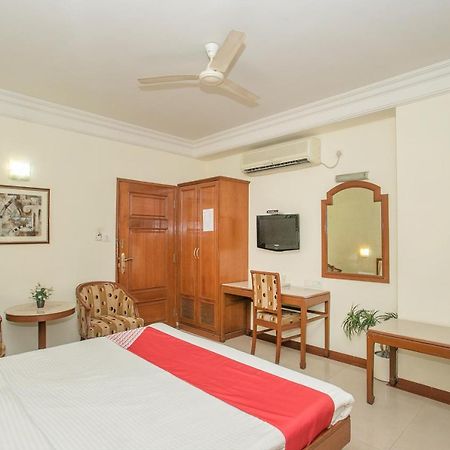 Oyo 579 Hotel Aab 班加罗尔 外观 照片