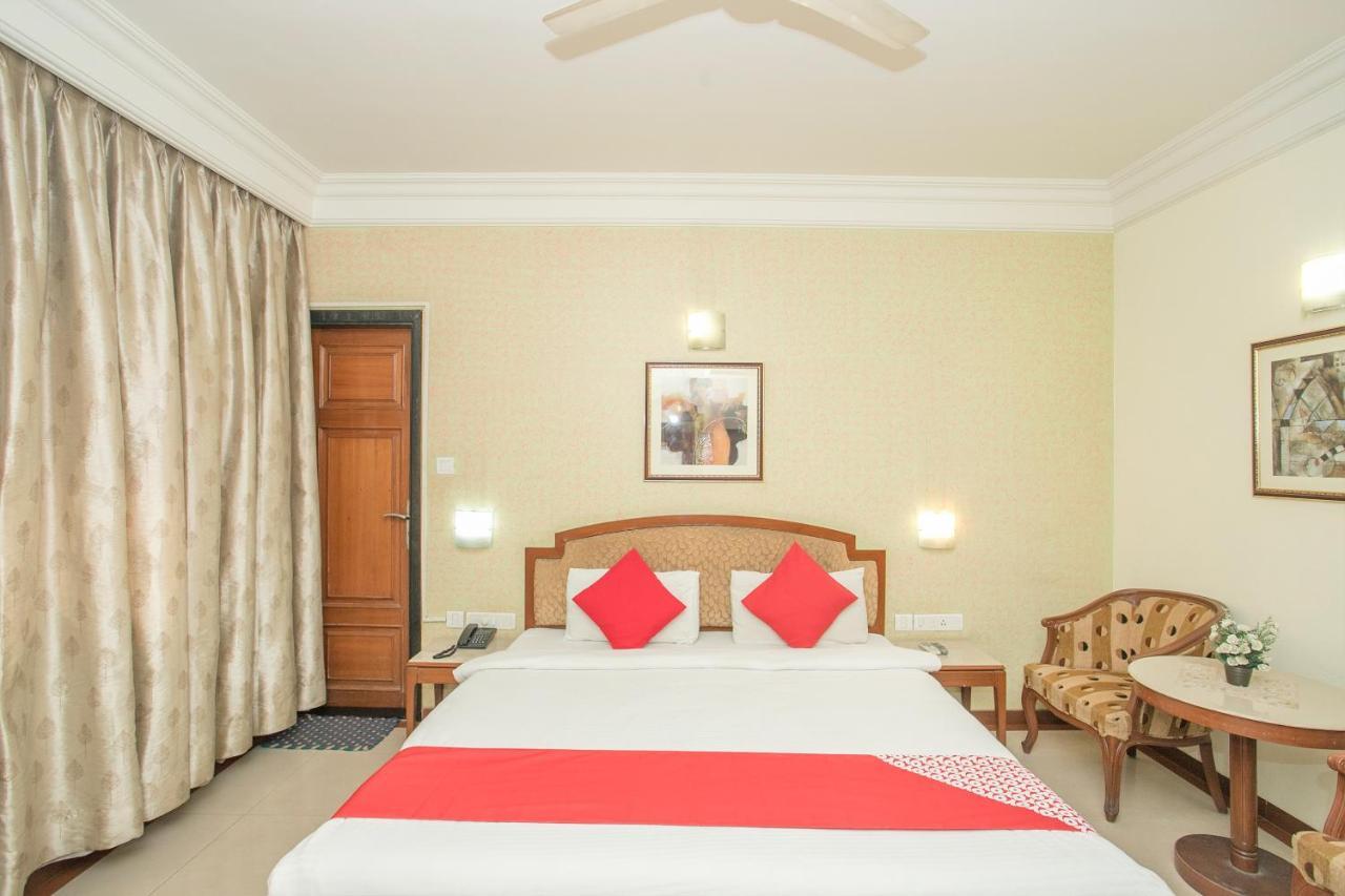 Oyo 579 Hotel Aab 班加罗尔 外观 照片