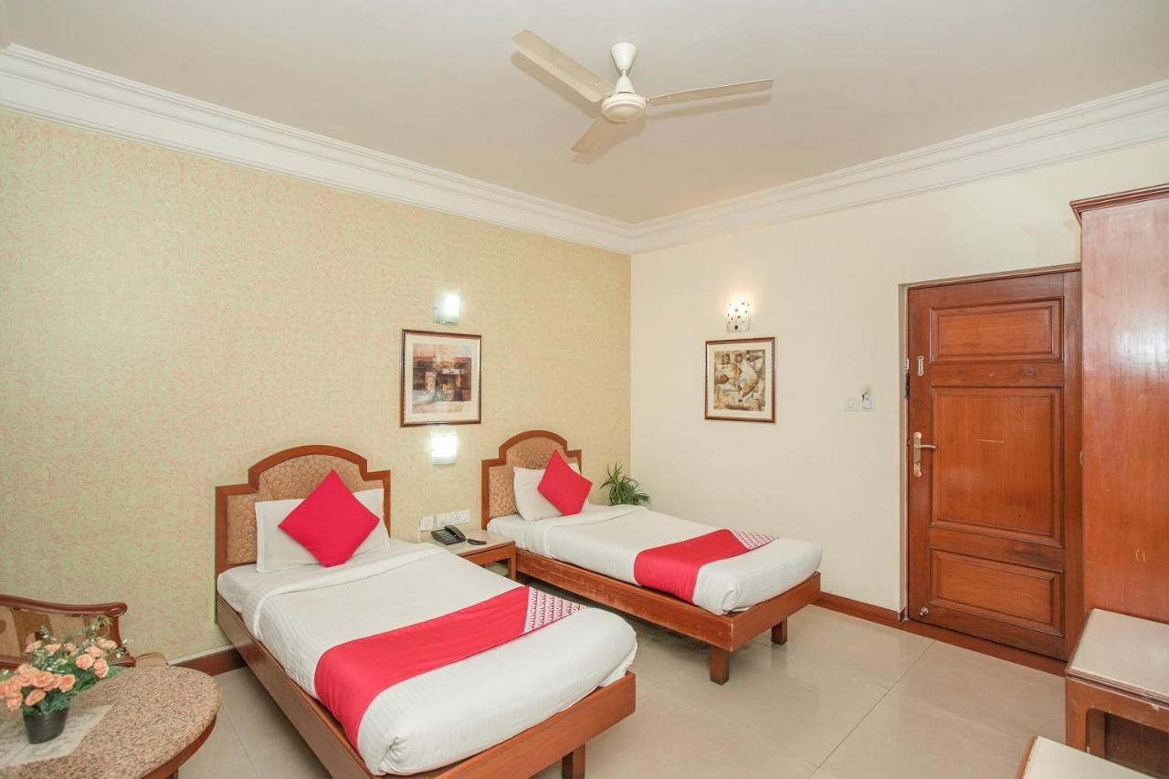 Oyo 579 Hotel Aab 班加罗尔 外观 照片