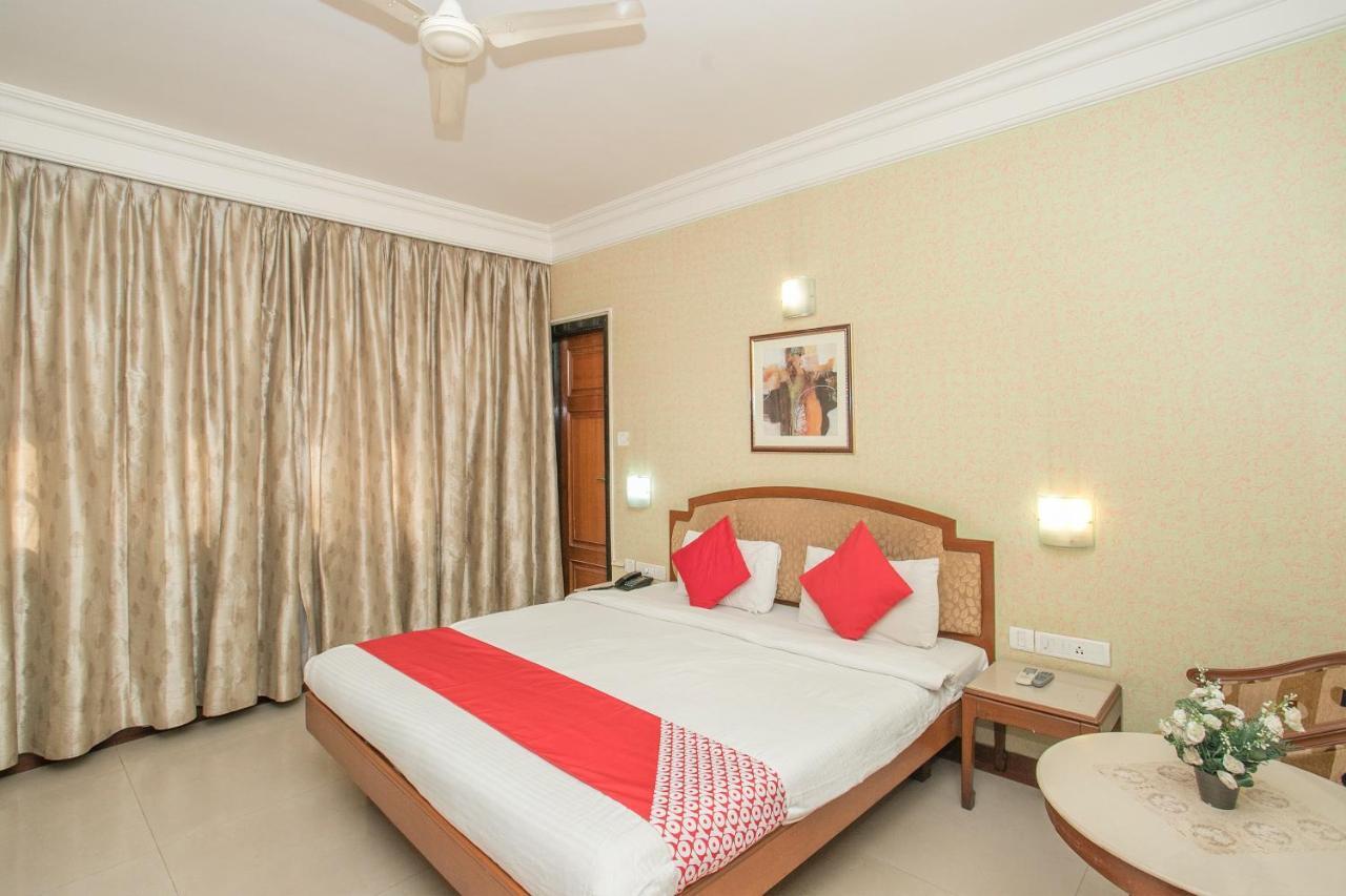 Oyo 579 Hotel Aab 班加罗尔 外观 照片