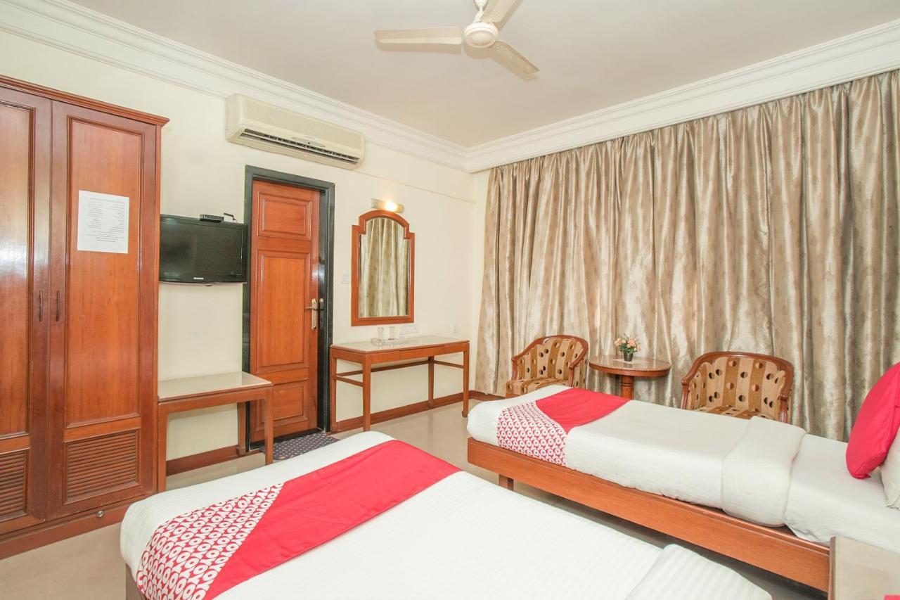 Oyo 579 Hotel Aab 班加罗尔 外观 照片