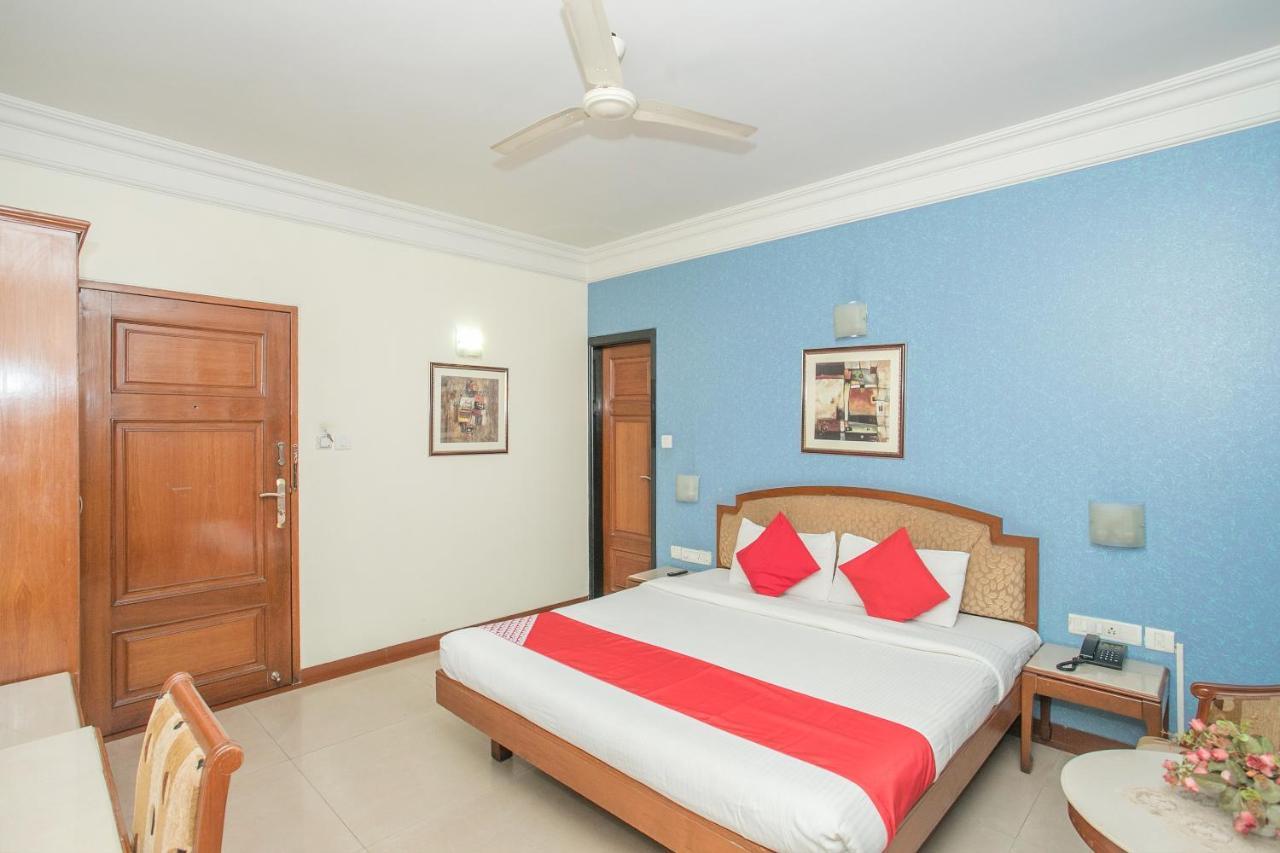 Oyo 579 Hotel Aab 班加罗尔 外观 照片