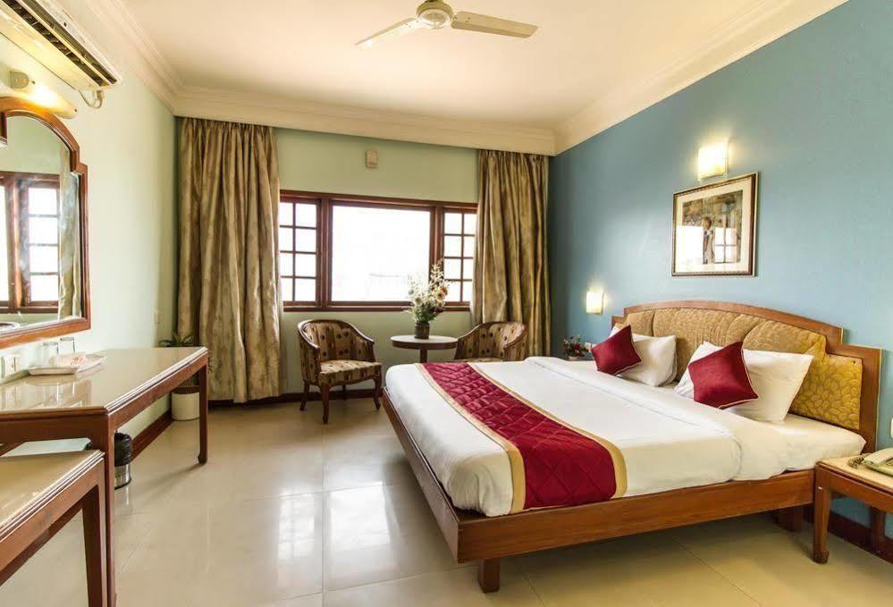 Oyo 579 Hotel Aab 班加罗尔 外观 照片