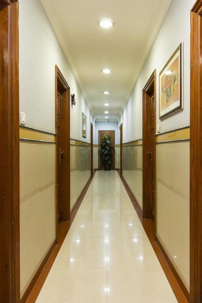 Oyo 579 Hotel Aab 班加罗尔 外观 照片